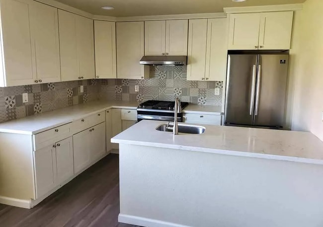 Photo - 1940 Peabody Rd Unit 1