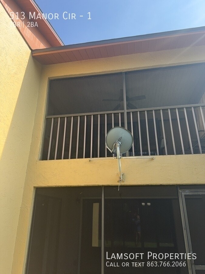 Photo - 513 Manor Cir