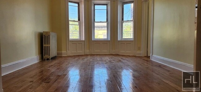 Building Photo - RIDGEWOOD AVENUE Rental