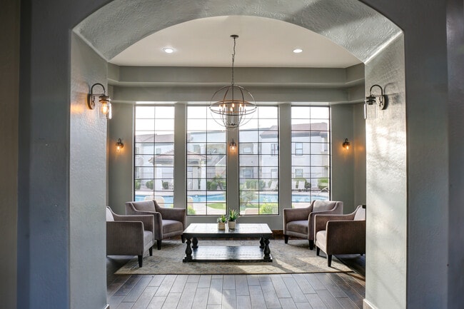 Photo - San Martin Apartments