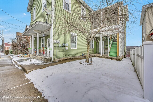 Photo - 228 S Main Ave