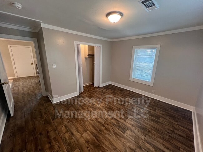 Photo - 3417 1/2 6th Street