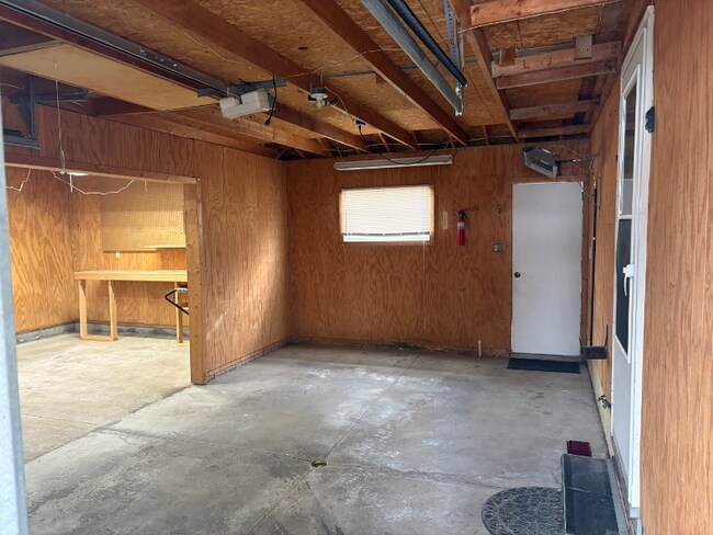 Photo - 1292 Zwick Ave Unit 1294