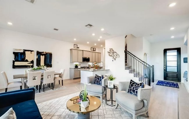 Photo - 4135 Balboa Dr