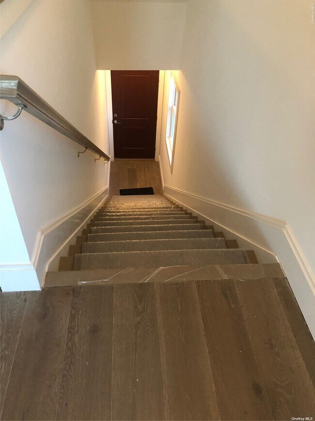 Photo - 412 Marina Pointe Dr