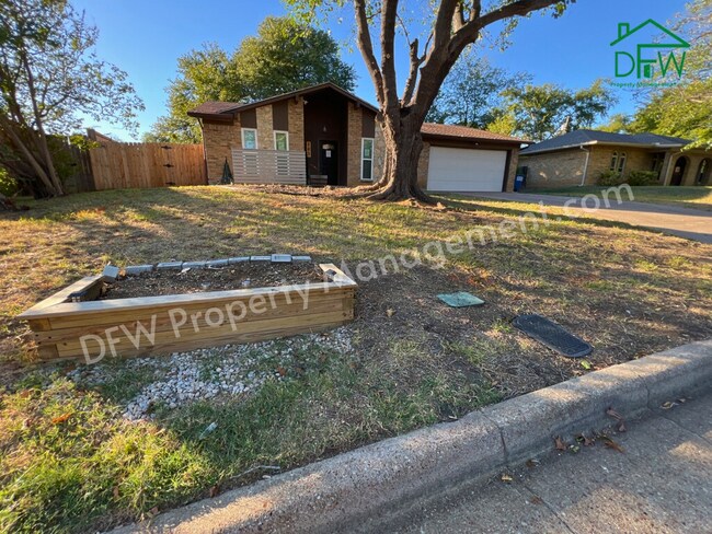 Photo - 502 Dickey Dr