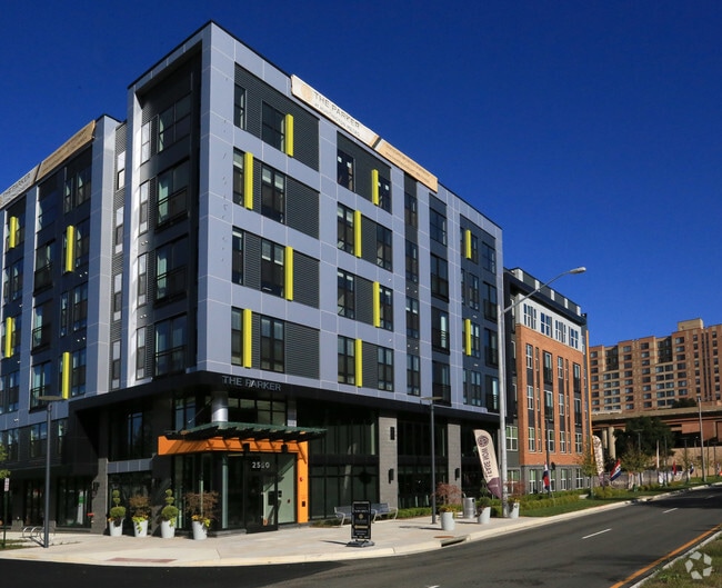 The Parker at Huntington Metro