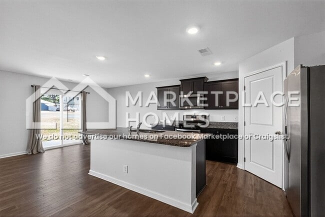 Photo - 829 Greene Mdw Dr