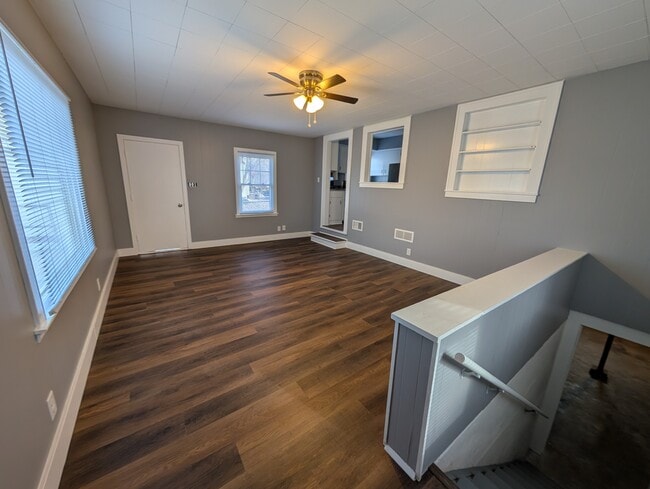 Photo - 1029 SW Webster Ave