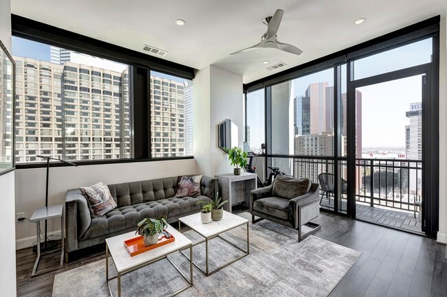 Photo - 1211 Caroline St Unidad 1501