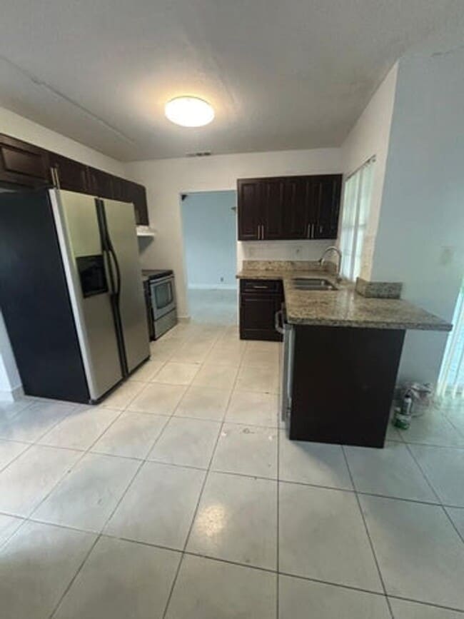 Photo - 3296 NW 41st St