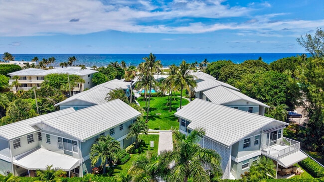 Building Photo - 320 S Ocean Blvd Unit V-F