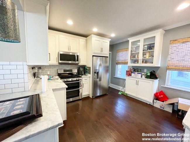 Photo - 8 Taft St Unit #2A