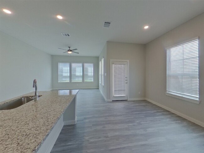 Photo - 22823 Terrazzo Dr