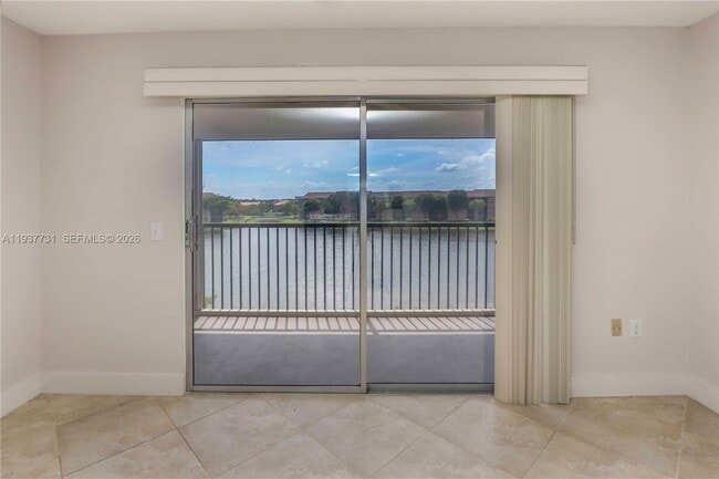 Photo - 850 SW 138th Ave Unit 409D