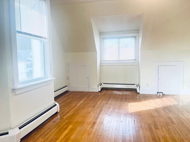 Photo - 577 Highland Ave Unit 3