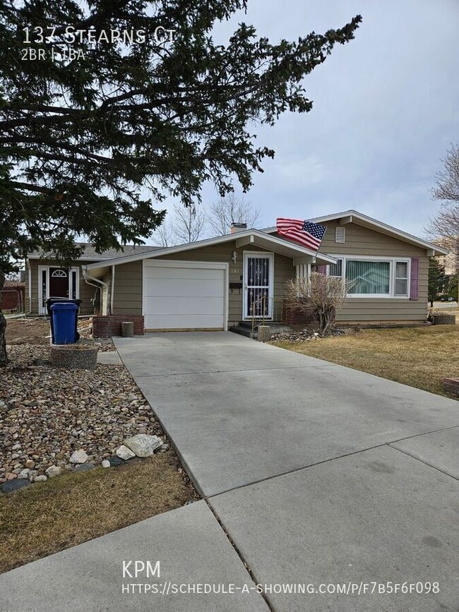 Building Photo - 137 Stearns Ct