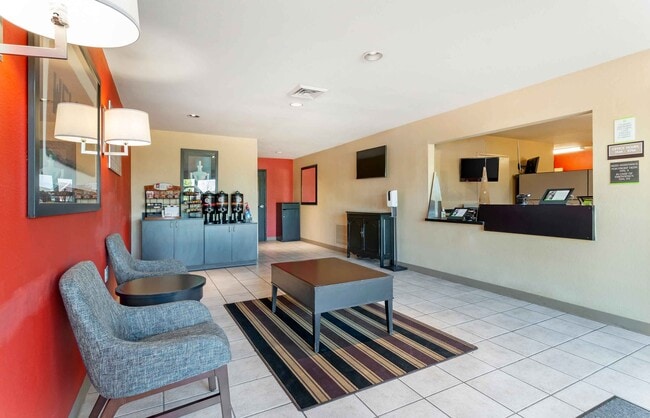 Furnished Studio-St. Louis - Earth City