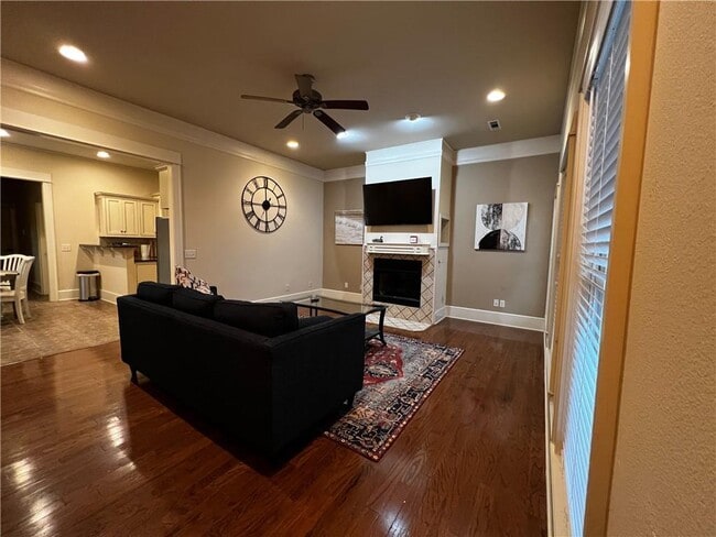 Photo - 3710 W Cherokee Rd