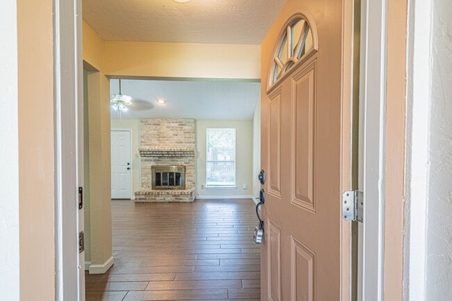 Photo - 11438 Brook Meadow Dr