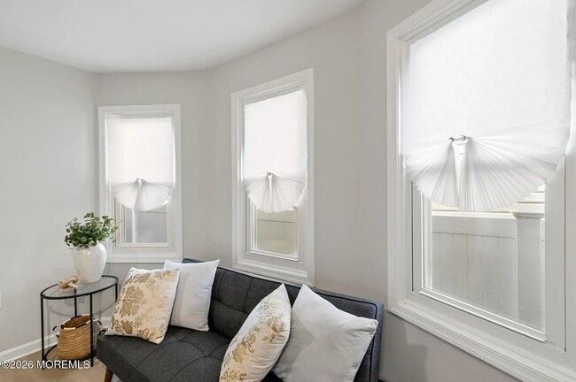 Photo - 225 Webster Ave Unit 2