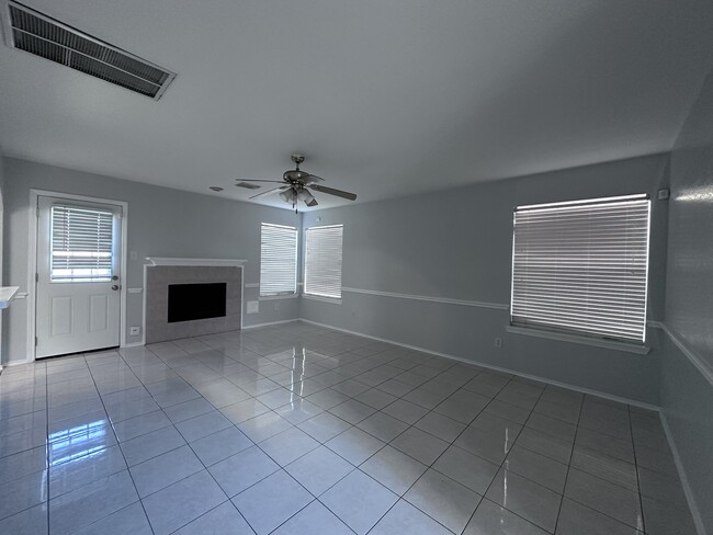 Photo - 15522 Baxter Ave