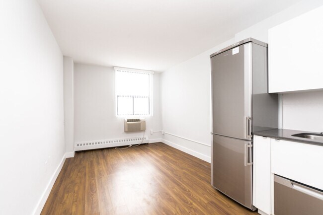 Photo - 800 Richmond St W Unit 573