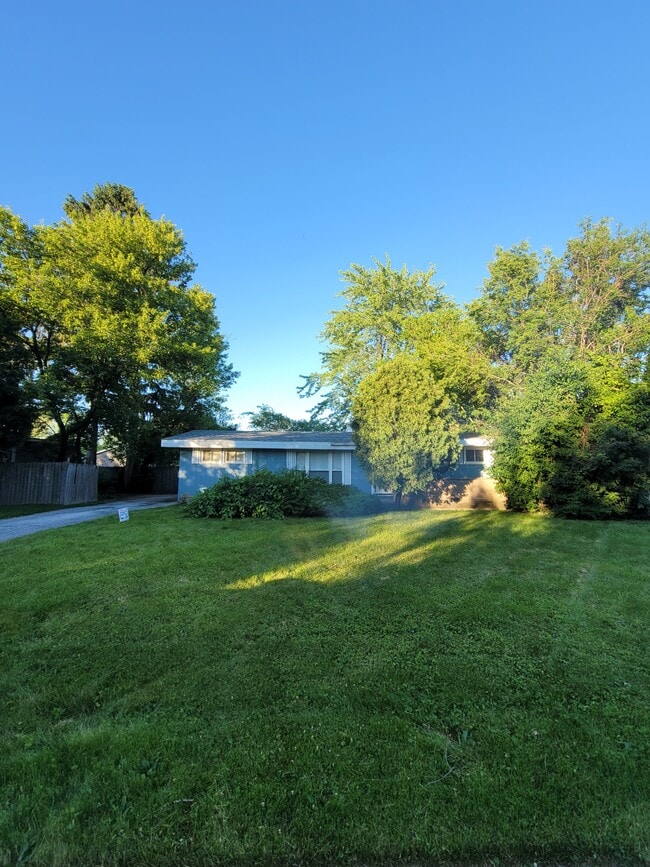 Photo - 1227 Wood St House