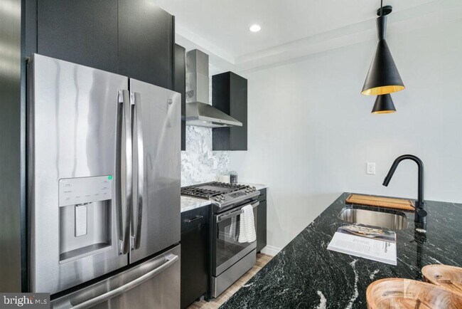 Photo - 526 Brown St Unidad 303