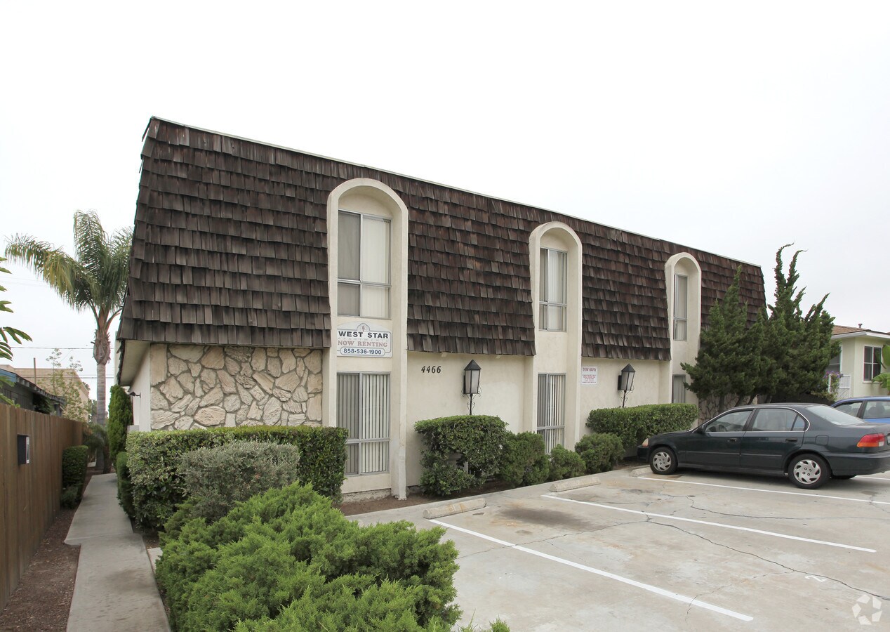 Photo - West Star Apartments