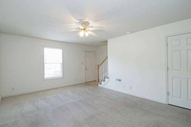 Photo - 513 Peachers Ridge Rd