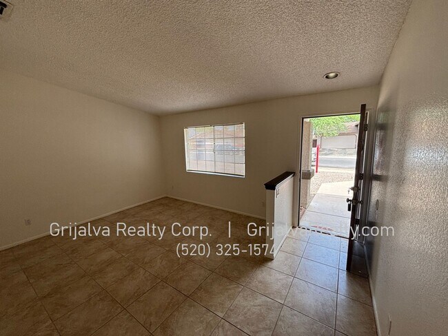 Photo - 3 Bedroom House in Midvale for Rent (Drexel/Midvale Park)