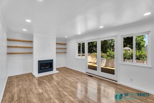 Photo - Noe Valley/Dolores Heights: Luxury Condo w/ Expansive Private Deck & 2 Car Parking Unit 1043 Dolores St.