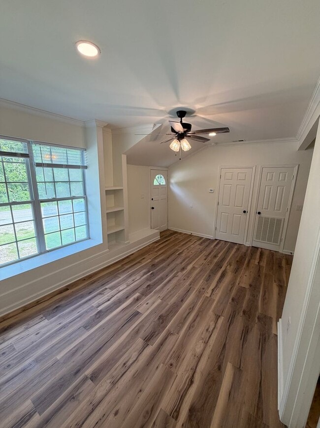 Photo - 1 Bed 1 Bath