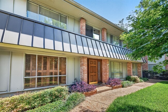 Building Photo - 6470 Bayou Glen Rd Unit 6470