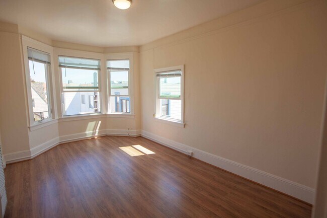 5826 Geary Blvd Unit 6