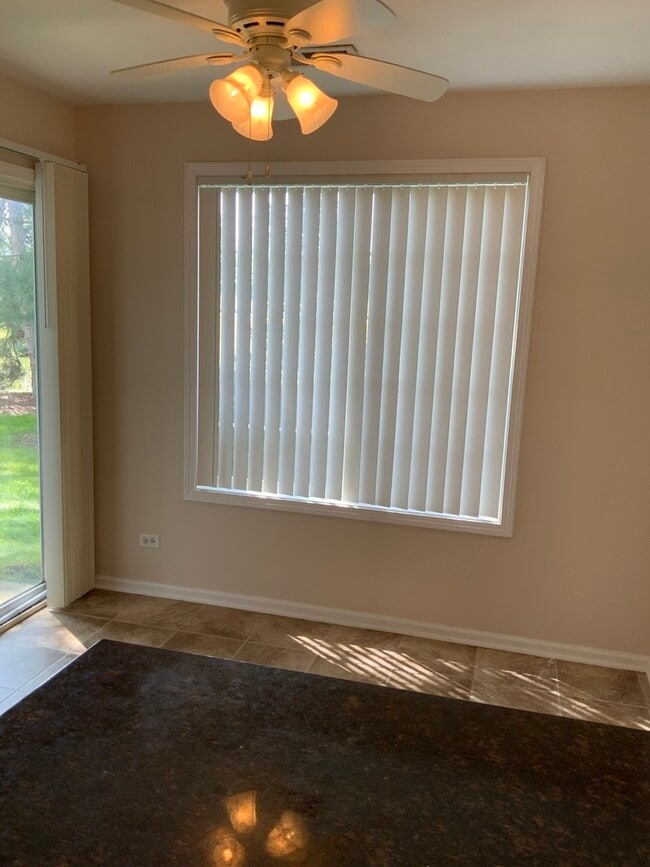 Photo - 1675 Mansfield Ct