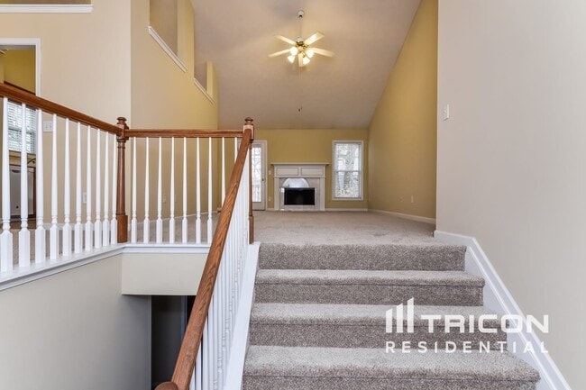 Photo - 4019 McDowell Dr