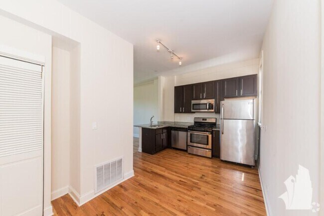 Building Photo - 2 bedroom in Chicago IL 60647 Rental