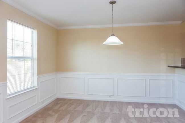 Photo - 2435 Cornell Cir