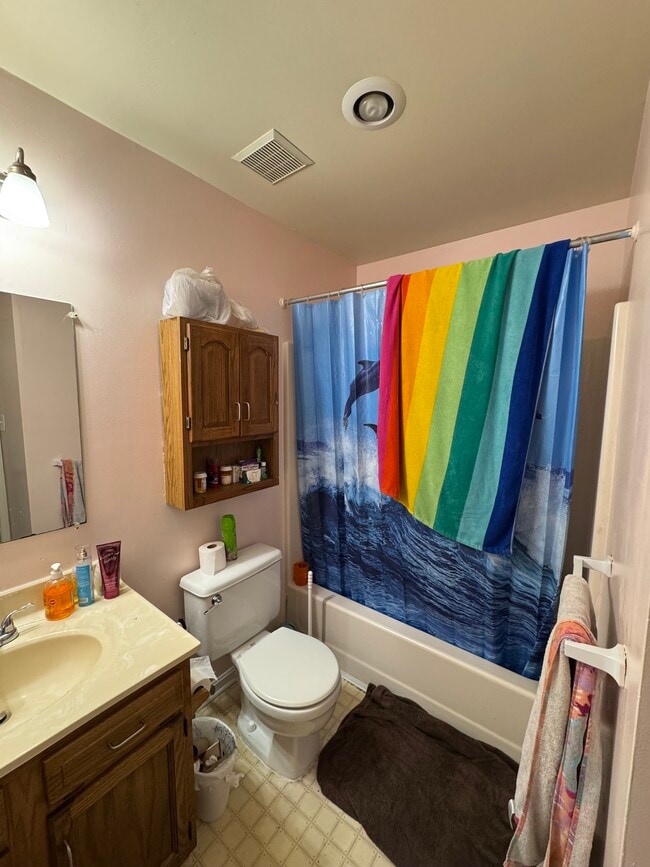 Photo - 1568 Harrier Ln