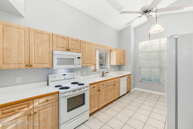 Photo - 2187 Hedgerow Dr