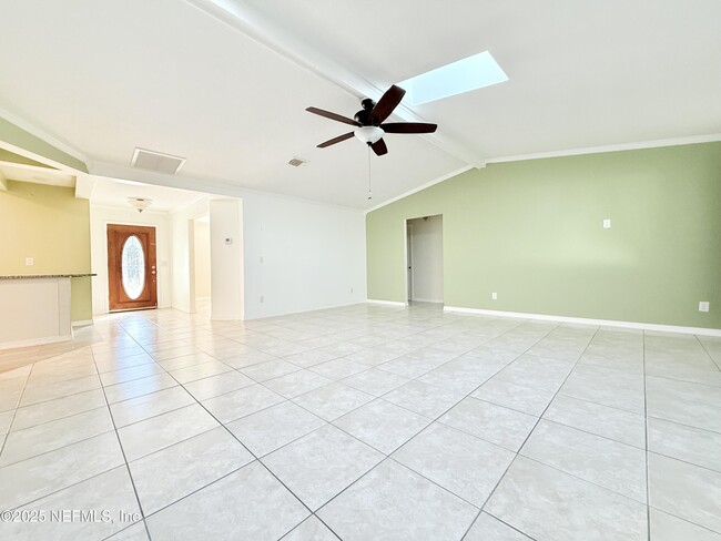 Photo - 10373 Windfern Ct N
