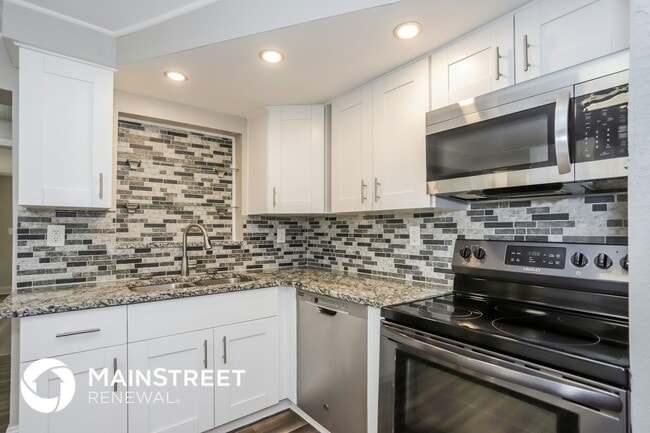 Photo - 1960 Cecil St