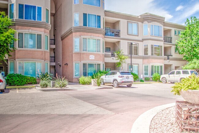 Photo - ASU Stay at Regatta Pointe!