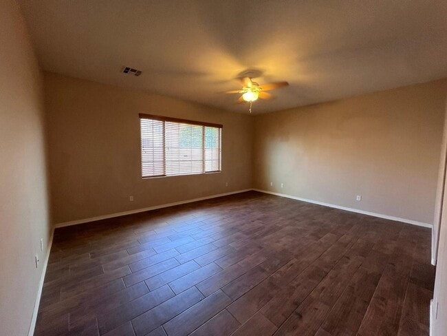 Photo - 898 E Del Rio St