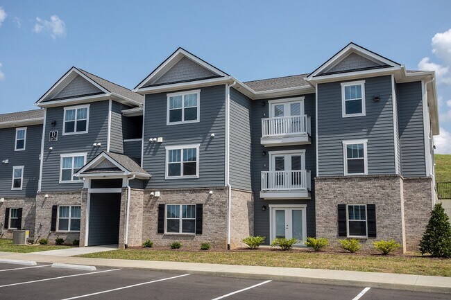 Walker Court Apartments | Columbia, TN | Starting at $957