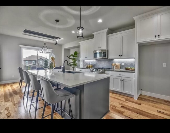 Photo - 17205 W 197th St