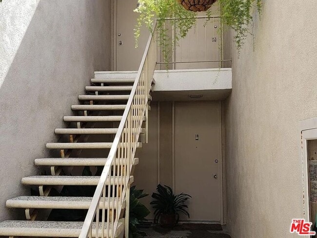 Photo - 833 Moraga Dr Condo Unit 18