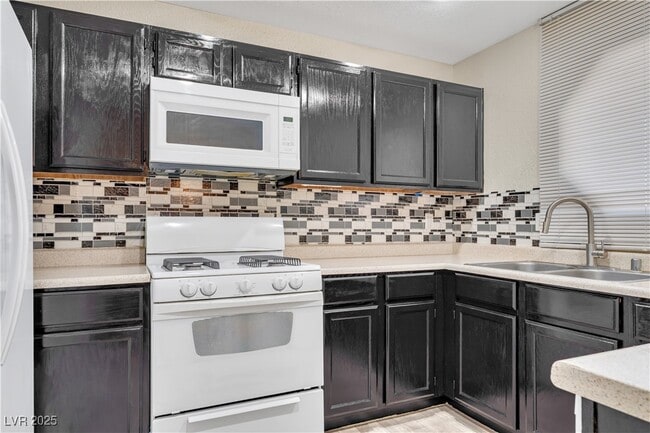 Photo - 5026 S Rainbow Blvd Unit 201